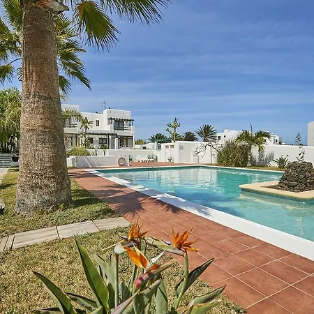 בית נופש Villa Charco Del Palo *