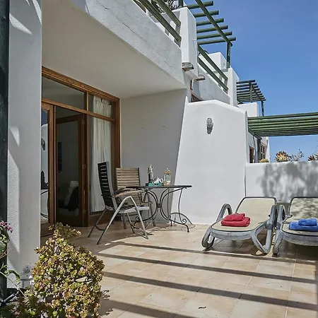 בית נופש Villa Charco Del Palo *