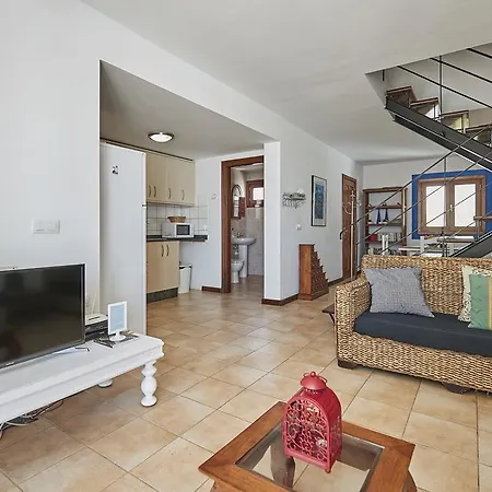 Villa Charco Del Palo Semesterbostad